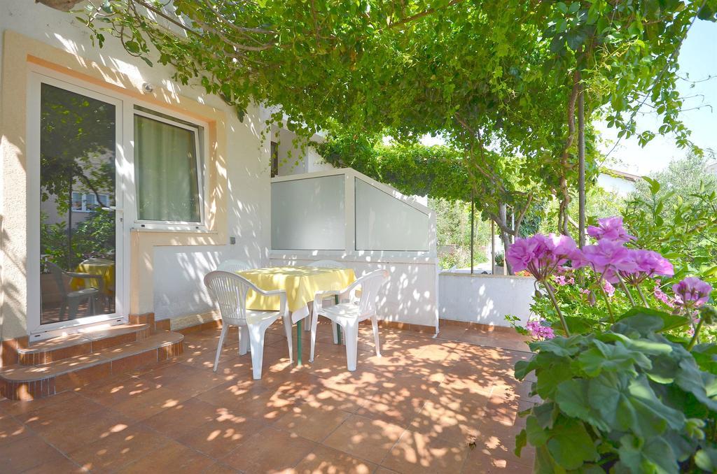 Apartment Ljubica Βόντιτσε Εξωτερικό φωτογραφία
